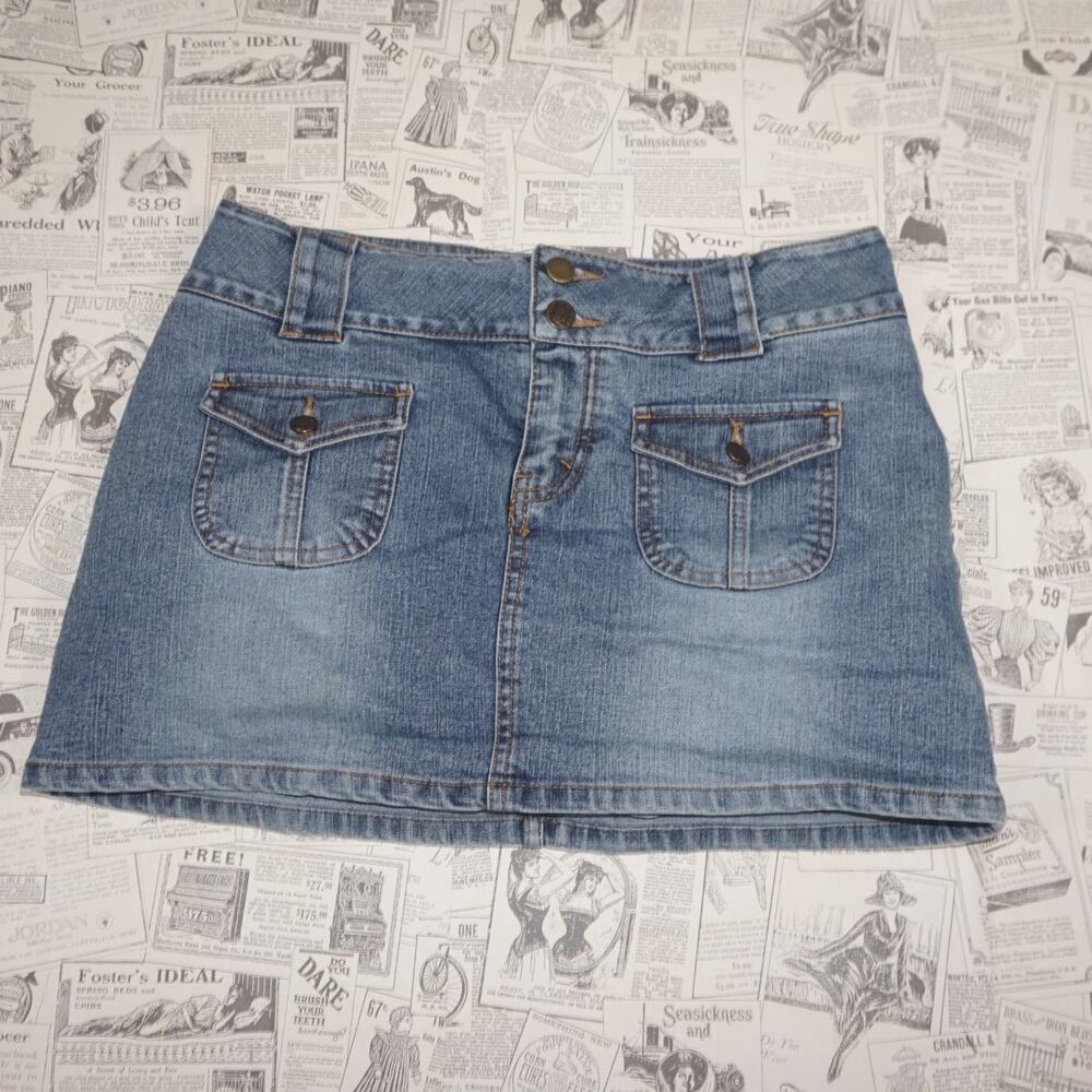 Vintage Y2K Jordache Shorts denim cargo style 2000s